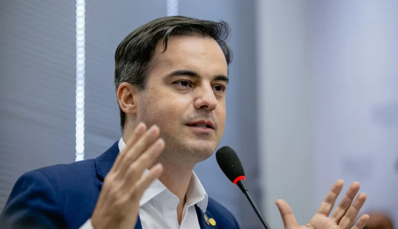 Capitão Wagner dispara como favorito para o Senado em nova pesquisa