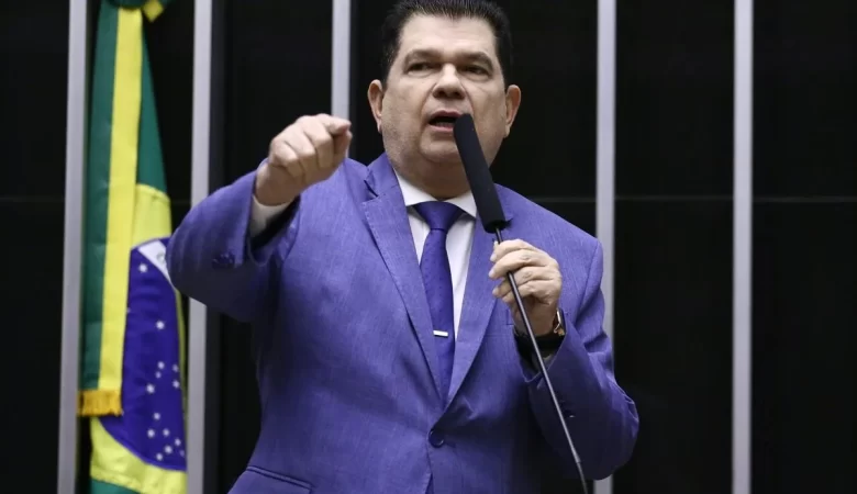 Mauro Filho se filia ao União Brasil e reforça peso político da Federação na reta final da janela partidária
